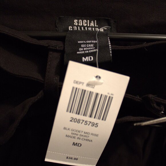 Social Collision Black Godet Skirt W/ Belt - Picture 8 of 8